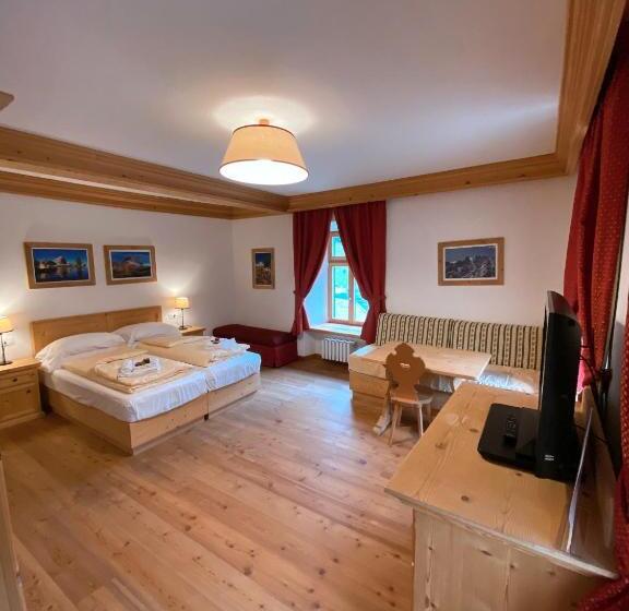 غرفة ديلوكس ثلاثية, Ristorante Rifugio Ospitale