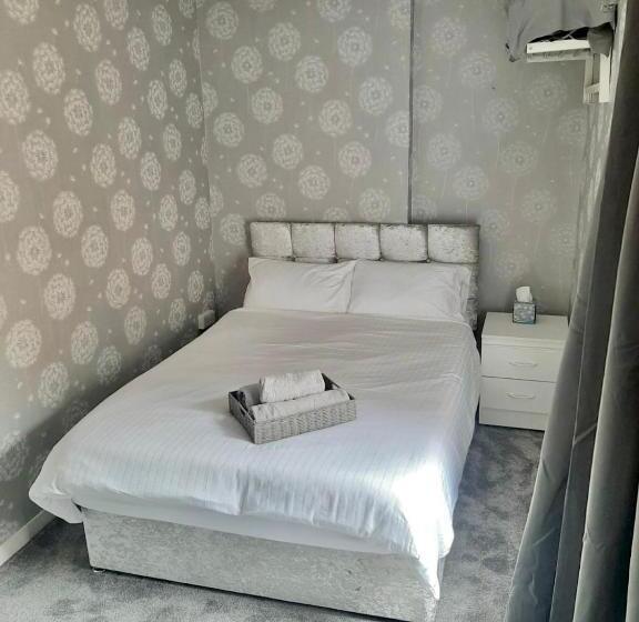 Номер Стандарт, Railway Bar Accommodation