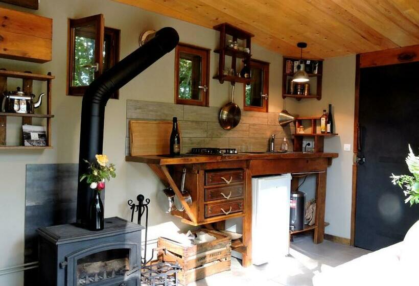 شاليه غرفة نوم واحدة, La Cabane