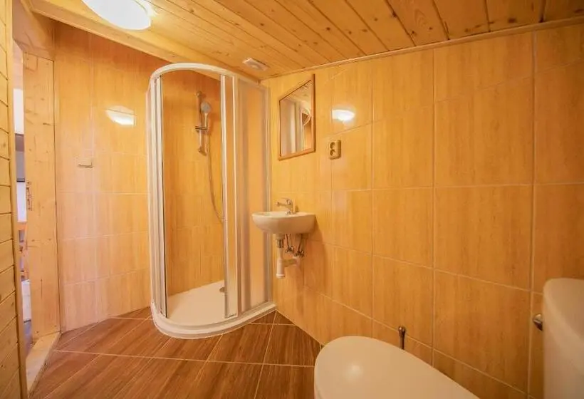 スタンダード４人部屋, Na Rybníčku Bohutín