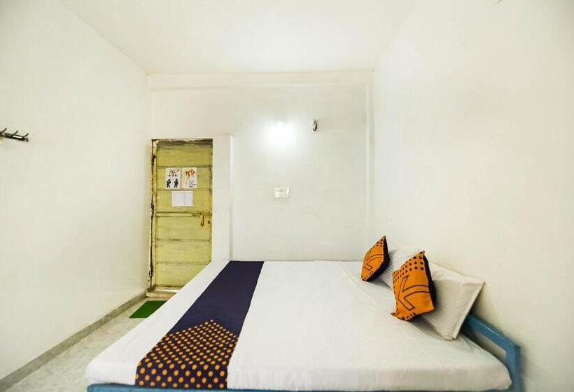 Standard Room, Spot On Krishna Market And Lodge