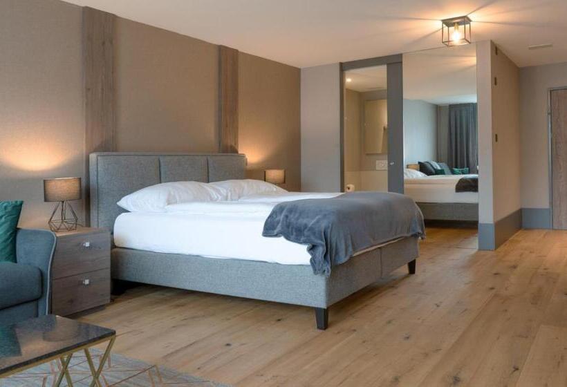 수피리어 룸, Wyna Motel