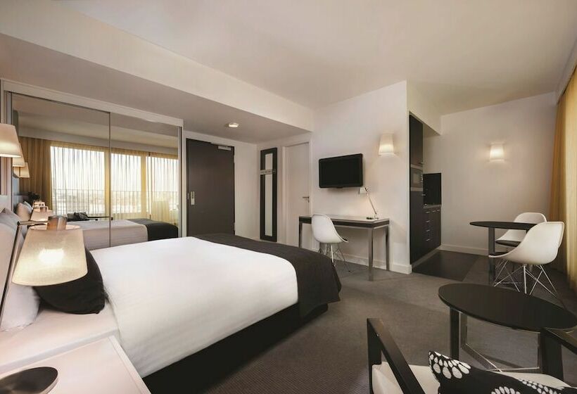 استودیوی پریمیوم, Adina Apartment Hotel Berlin Hackescher Markt