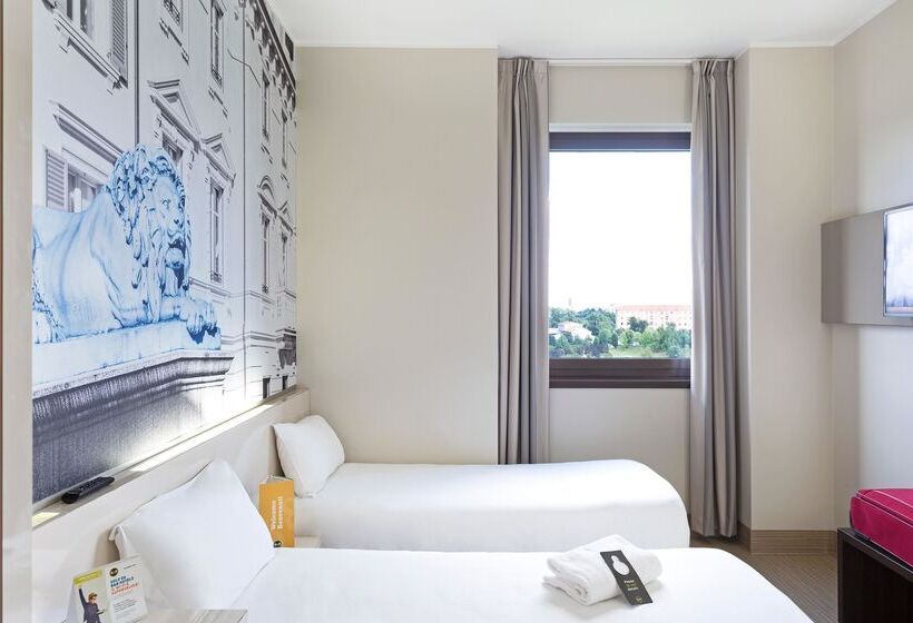 Номер Стандарт, B&b Hotel Milano Monza