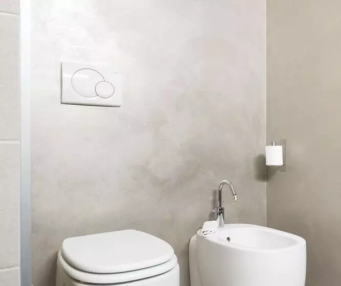 身障者適用スタンダードルーム, B&b Hotel Milano Monza
