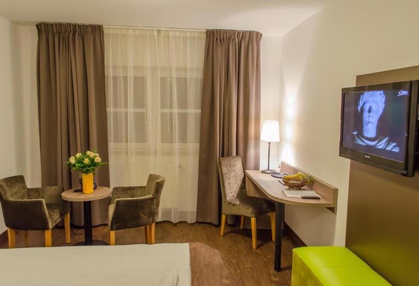 패밀리 룸, City Hotel Wiesbaden