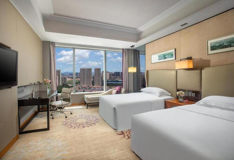 标准间, Crowne Plaza Huizhou, An Ihg