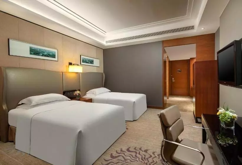 ２ダブルベッドのスタンダードルーム, Crowne Plaza Huizhou, An Ihg