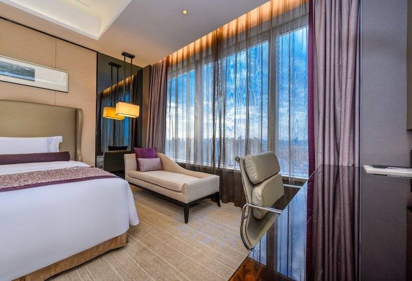 高级客房, Crowne Plaza Huizhou, An Ihg