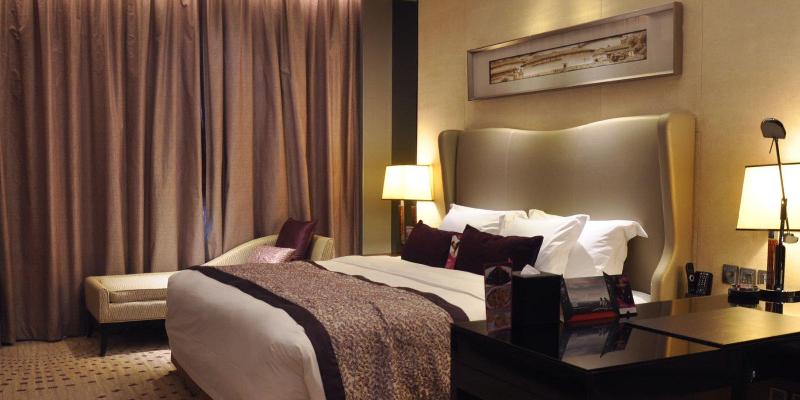 适合残疾人士使用的带超级大床的标准间, Crowne Plaza Huizhou, An Ihg