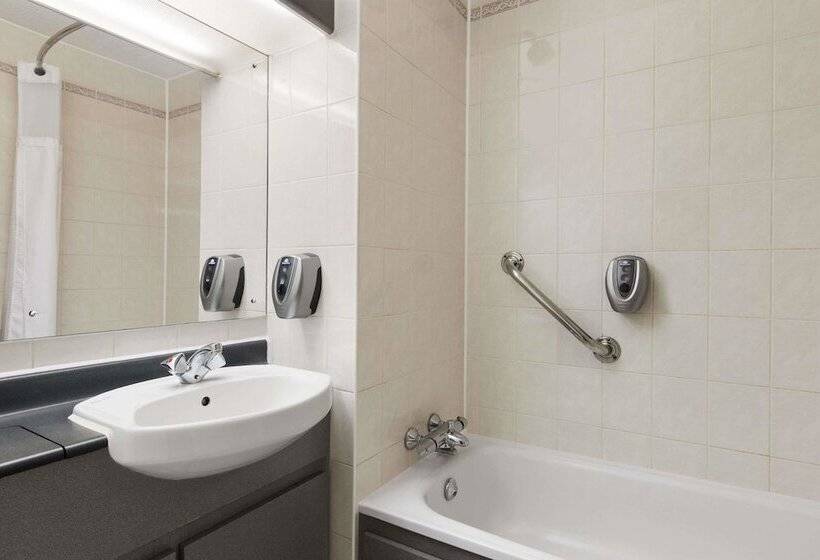 غرفة قياسية, Days Inn Maidstone