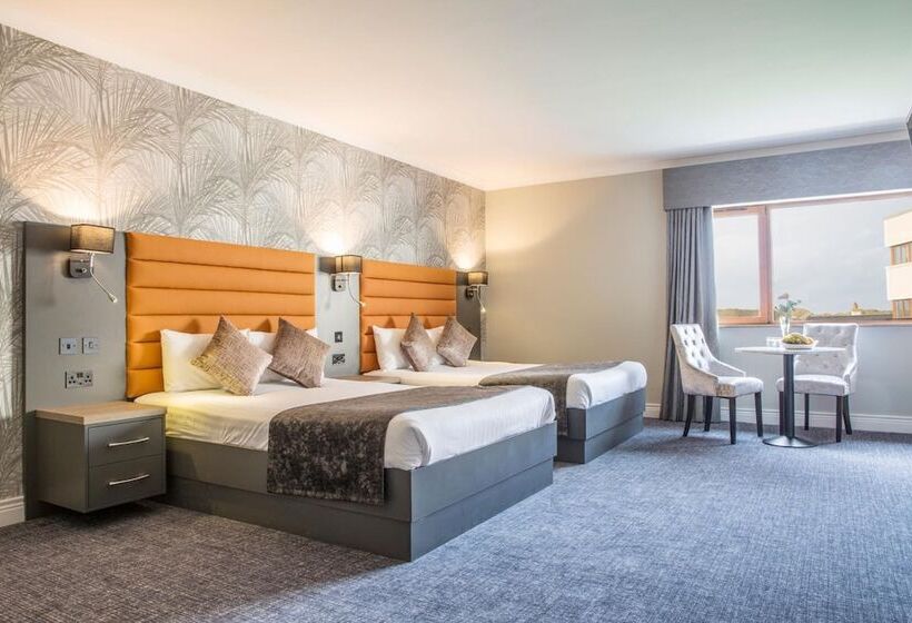 غرفة عائلية, Diamond Coast