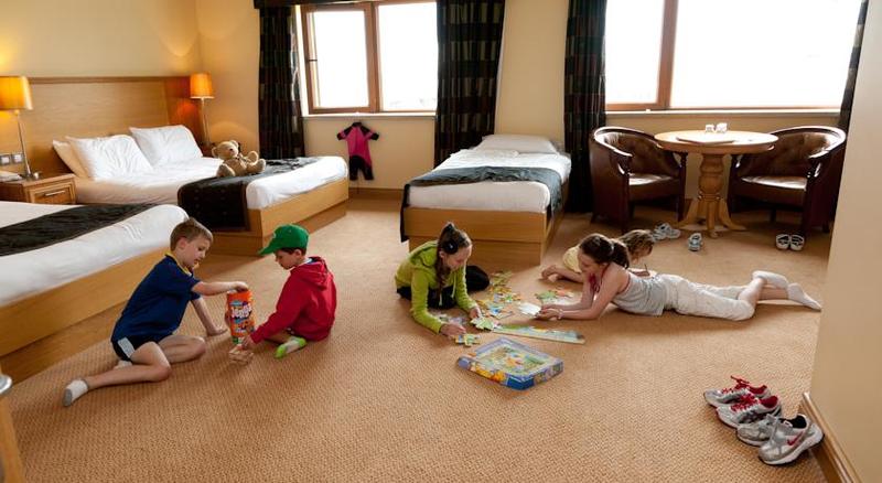 غرفة عائلية, Diamond Coast