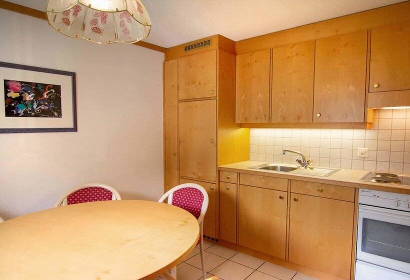 Люкс, Du Glacier