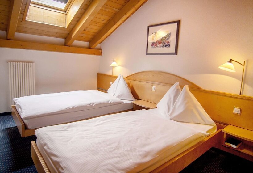 Люкс, Du Glacier