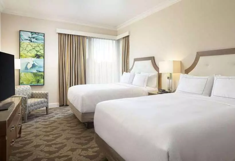 اتاق پرمیوم, Embassy Suites By Hilton Huntsville