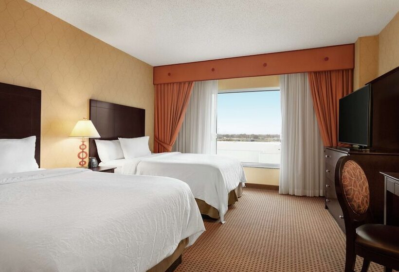 장애인을 위한 스위트, Embassy Suites By Hilton Huntsville