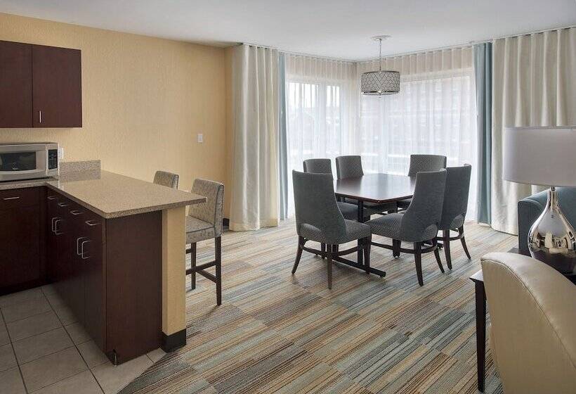 סוויטה דלוקס, Hilton Garden Inn Albany Medical Center