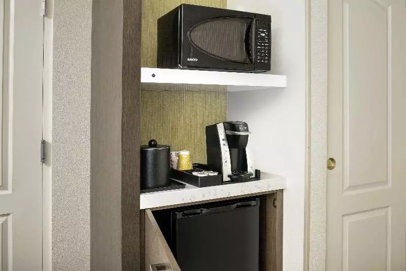 キングサイズベッドのジュニアスイート, Hilton Garden Inn Frederick