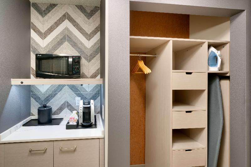 חדר סטנדרט עם מיטת קינג, Hilton Garden Inn Idaho Falls