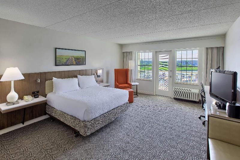 带大床的标准间, Hilton Garden Inn Kent Island Marina