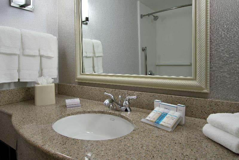 Quarto Estandar Cama King, Hilton Garden Inn Sonoma County Airport