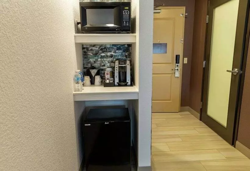 スタンダードルーム, Hilton Garden Inn Des Moines West