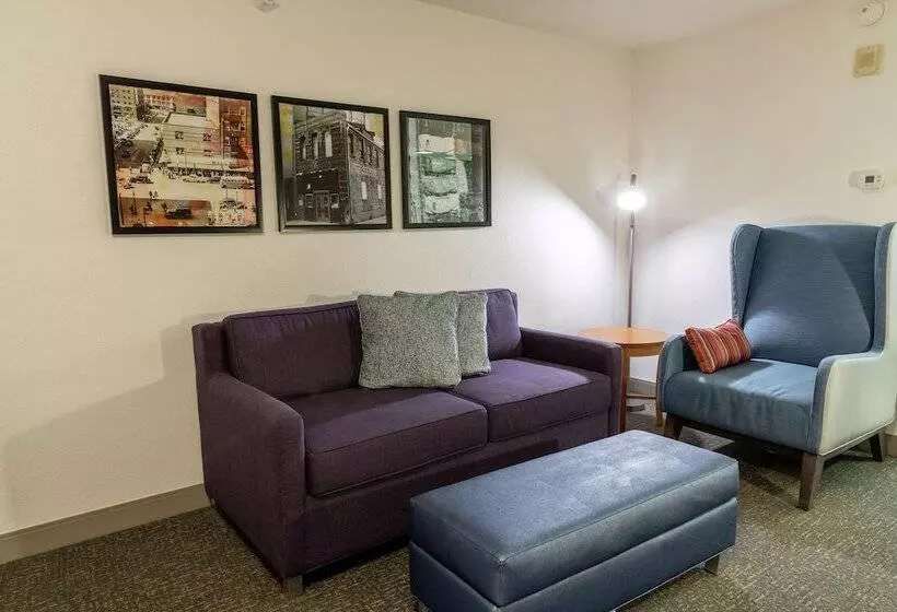 スイート, Hilton Garden Inn Des Moines West
