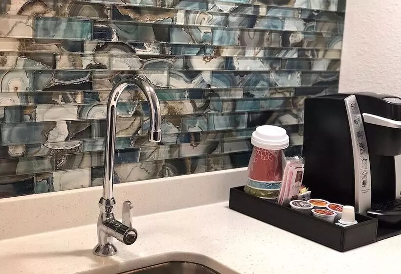 スイート, Hilton Garden Inn Des Moines West