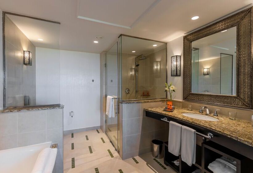 带大床的豪华间, Mazagan Beach & Golf Resort