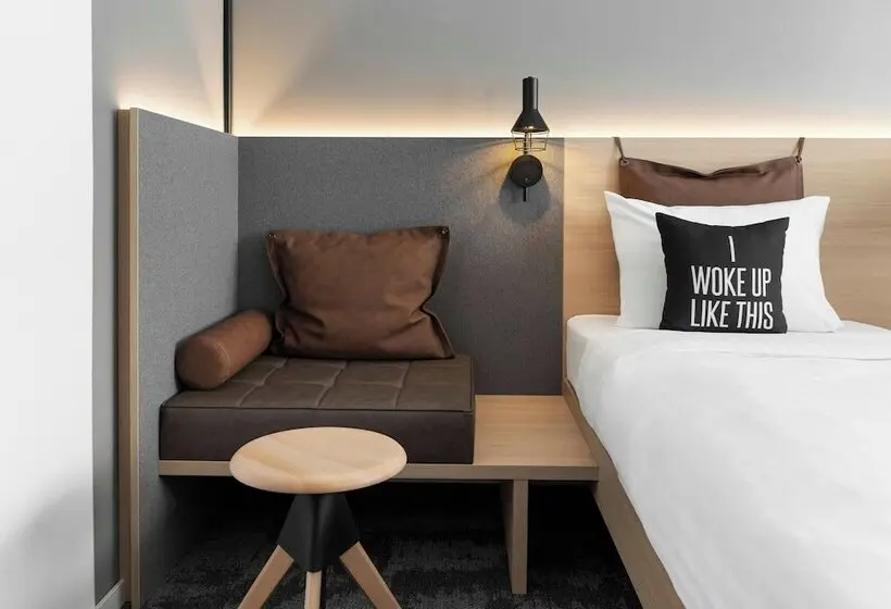 اتاق استاندارد, Moxy Zurich