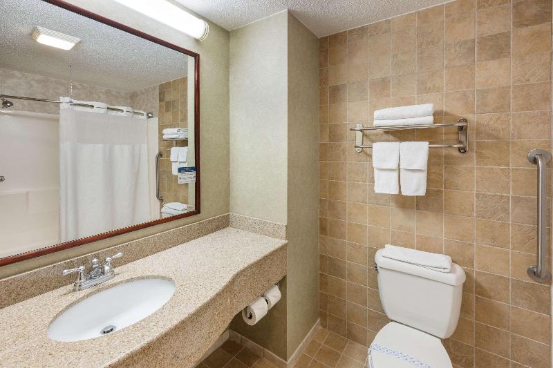 Стандартный Номер Кровать Кинг, Quality Inn & Suites Fishkill South Near I 84