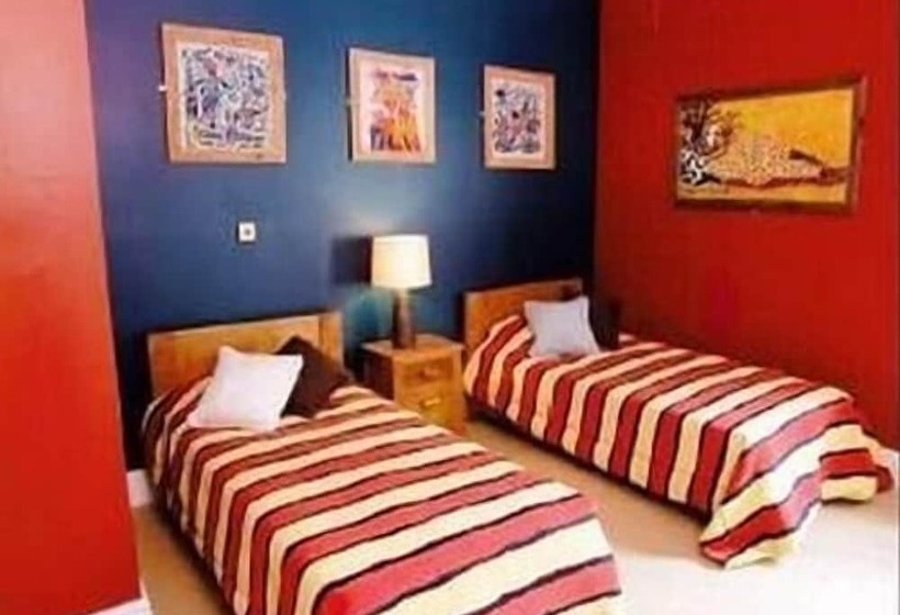 Номер Стандарт, The Hunting Lodge