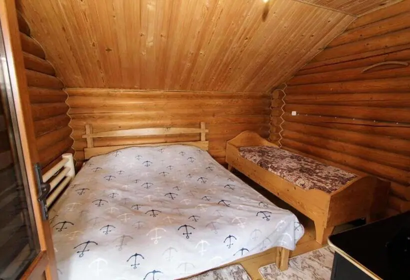Classic Kolmen Hengen Huone, фазенда змерега