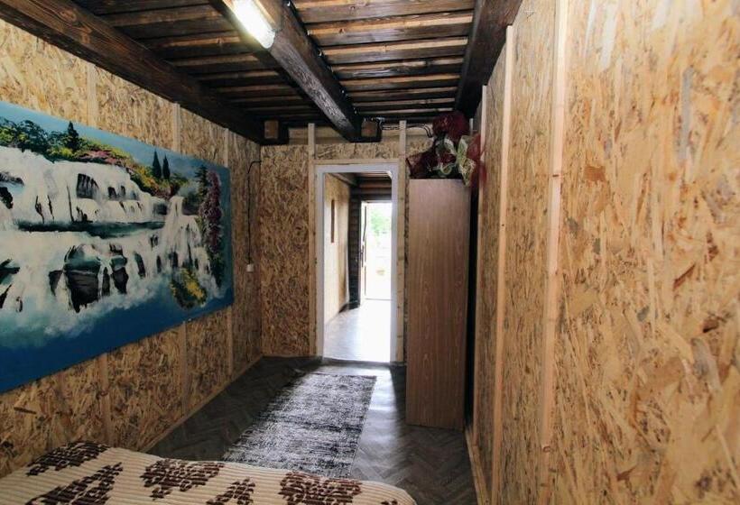 اتاق اکونومی, фазенда змерега