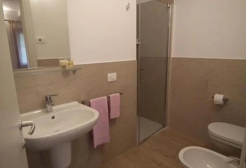 スタンダードトリプルルーム, Agriturismo Vidalli Colvidor