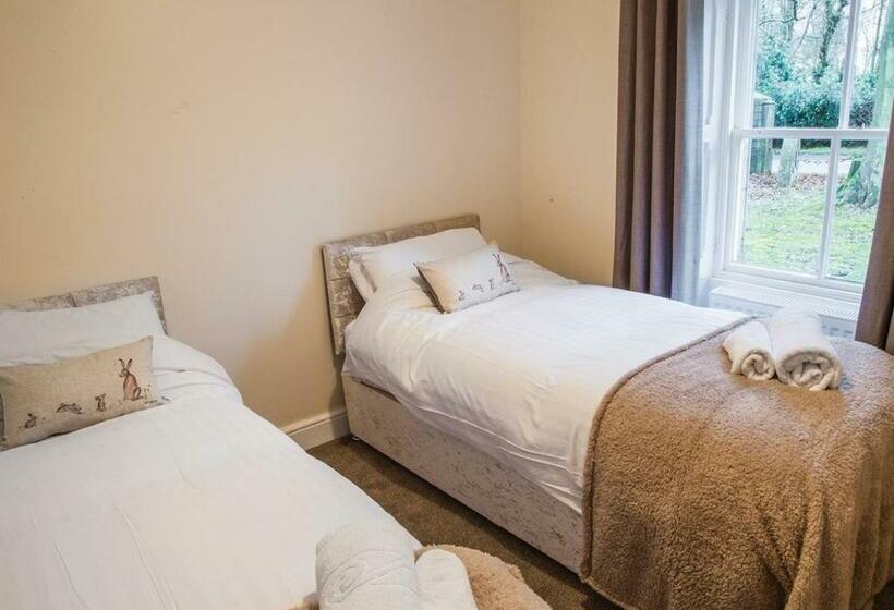 2间卧室的房子, Gate Keepers Cottage