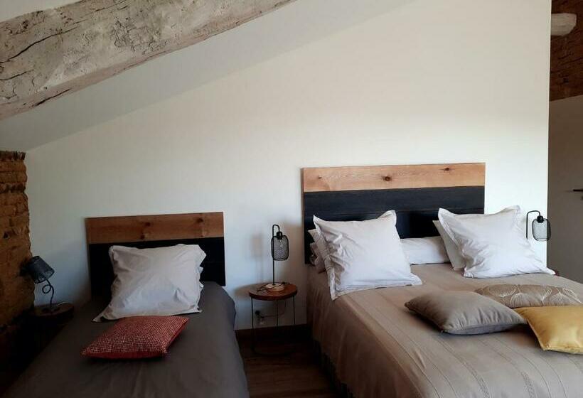 חדר משפחתי נוף לגינה, Les Chambres De Lili