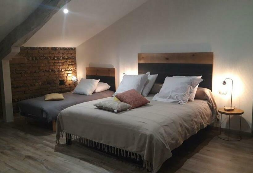 חדר משפחתי נוף לגינה, Les Chambres De Lili