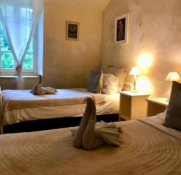 Номер Стандартный с Видом, Les Contes