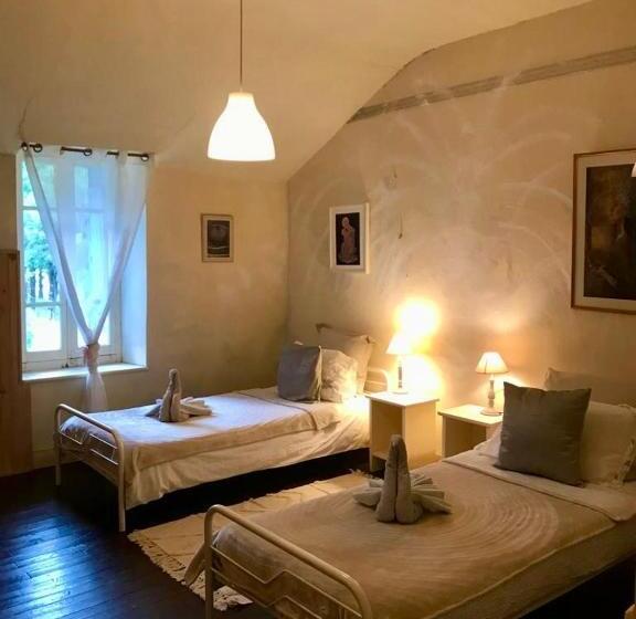 Номер Стандартный с Видом, Les Contes