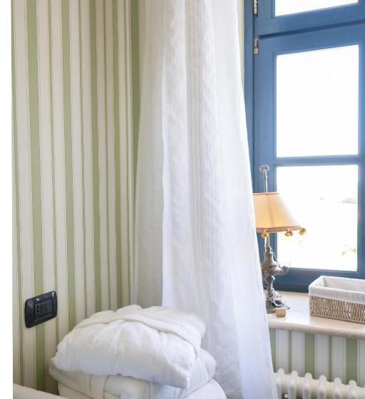 标准间带阳台, Pampucet