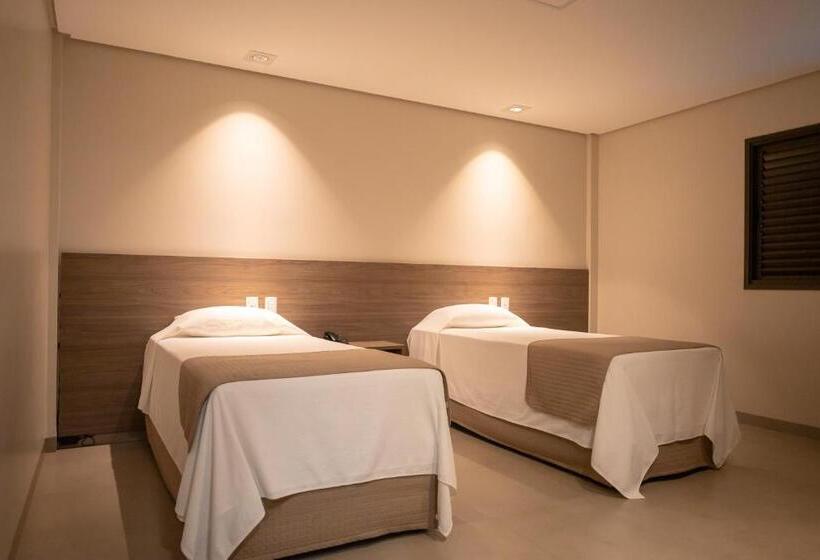 デラックスルーム, Bravo S