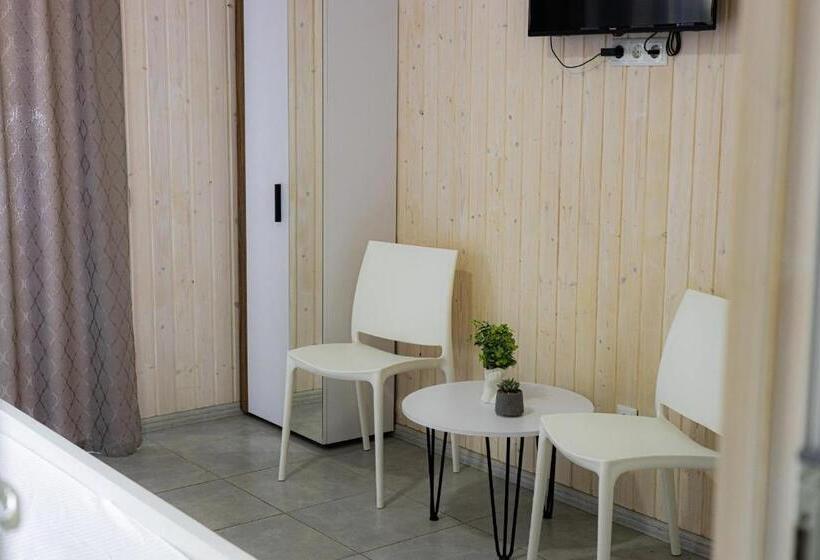 اتاق لوکس, Lotus & Spa