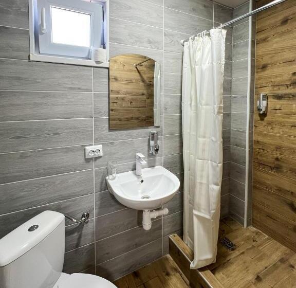 اتاق لوکس, Lotus & Spa