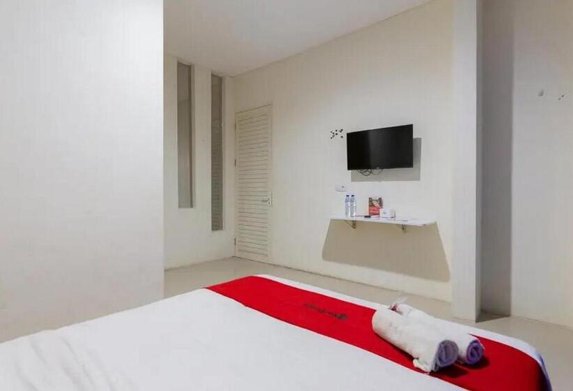 Номер Стандарт, Reddoorz @ Bukit Palma Surabaya