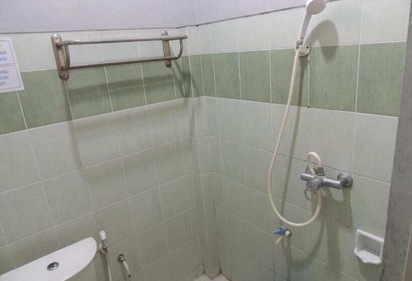 Deluxe Rum, Sejahtera