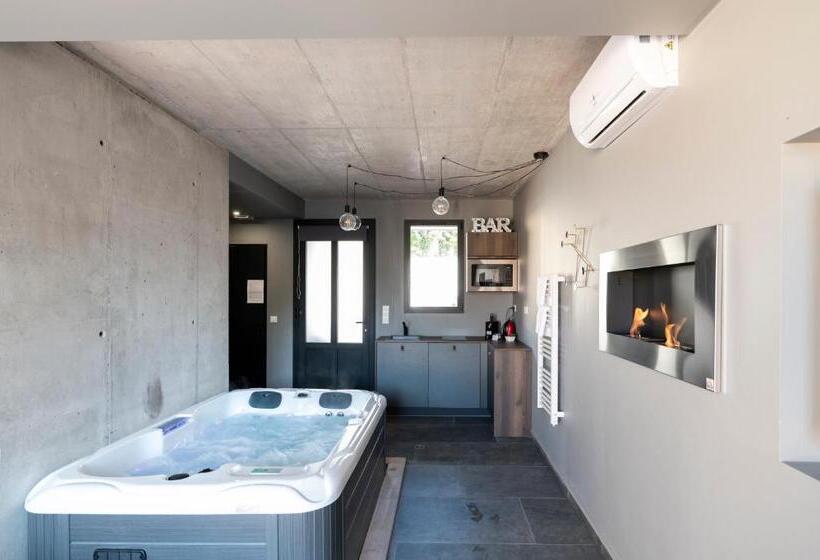 חדר סטנדרט עם מיטת קינג, Au Coeur Du Village