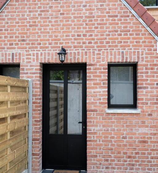 סוויטה משפחתית, Au Coeur Du Village