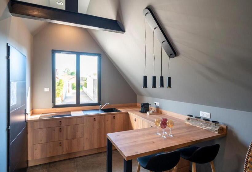 סוויטה עם ג'קוזי, Au Coeur Du Village